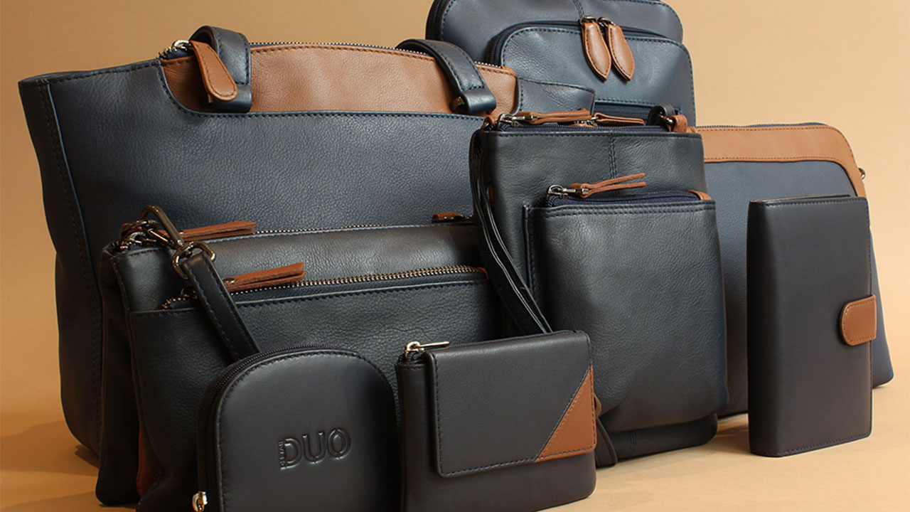 dee-two-duo-navy-camel-bags-and-purses-range-shot